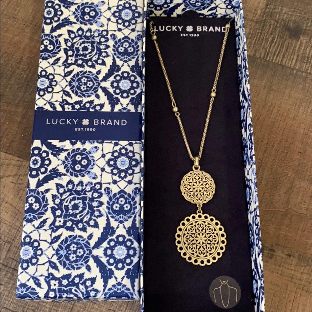 Gorgeous Lucky Brand Necklace